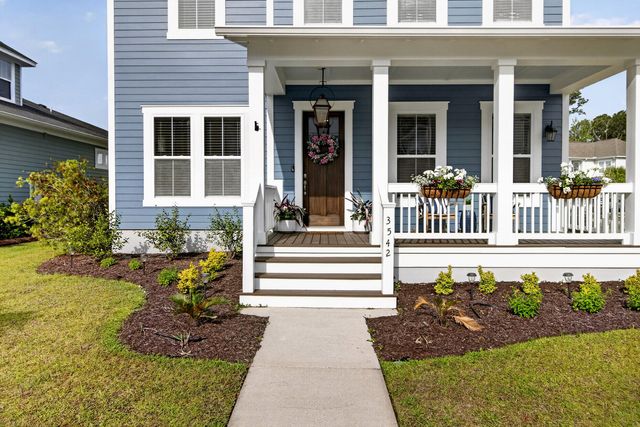 3542 Crosstrees Lane, Mount Pleasant, SC 29466