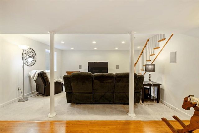 118 Sadler Lane, Williston, VT 05495