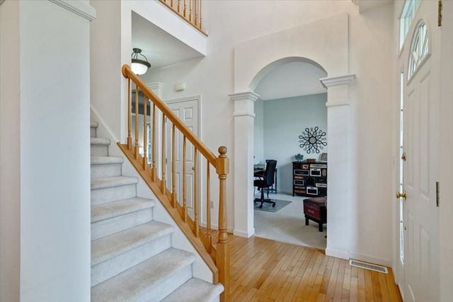 118 Sadler Lane, Williston, VT 05495