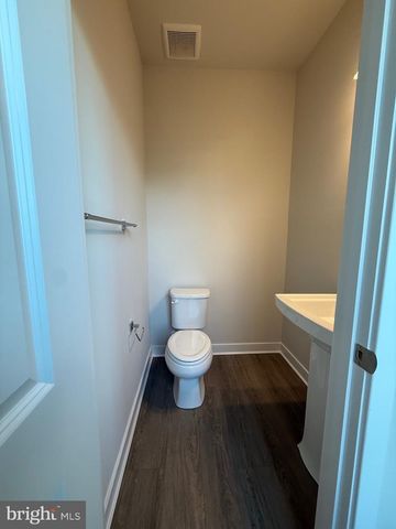 4337 REUSCH CIR, New Castle, DE 19720