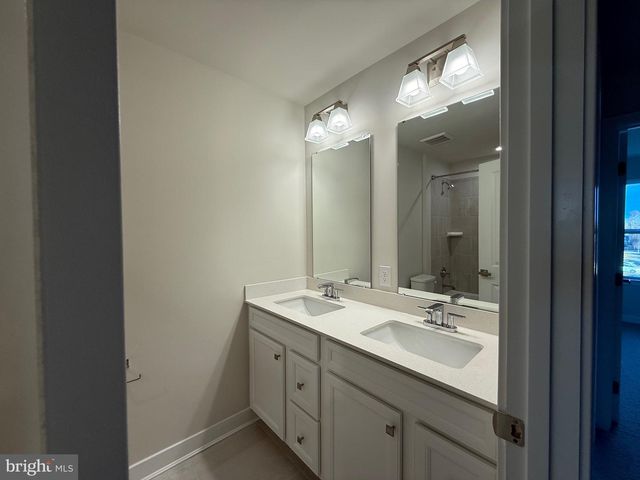 4337 REUSCH CIR, New Castle, DE 19720