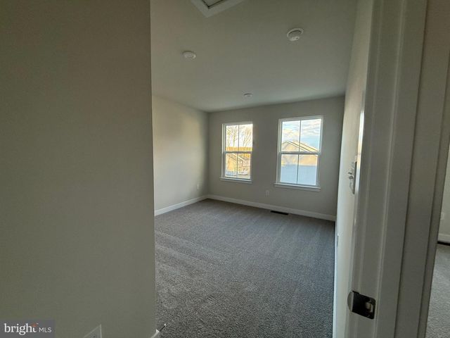 4337 REUSCH CIR, New Castle, DE 19720