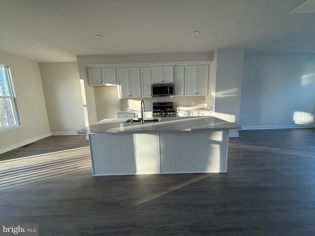 4337 REUSCH CIR, New Castle, DE 19720