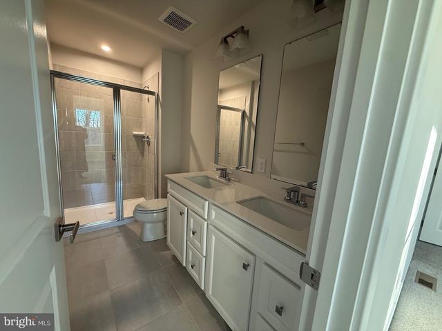 4337 REUSCH CIR, New Castle, DE 19720