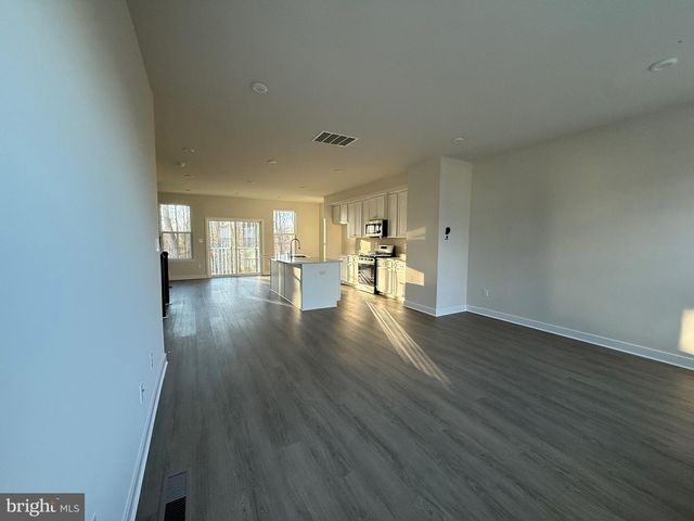 4337 REUSCH CIR, New Castle, DE 19720