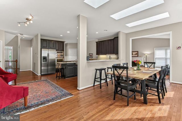 7736 WHITE WILLOW CT, Springfield, VA 22153