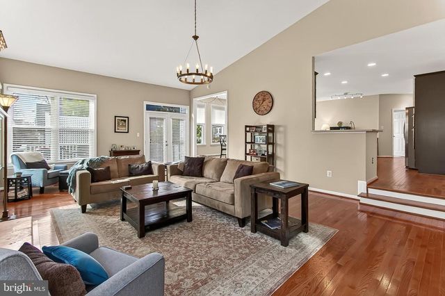 7736 WHITE WILLOW CT, Springfield, VA 22153