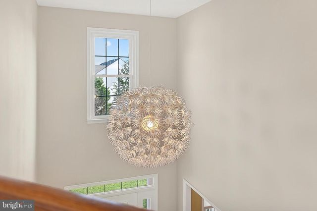 7736 WHITE WILLOW CT, Springfield, VA 22153