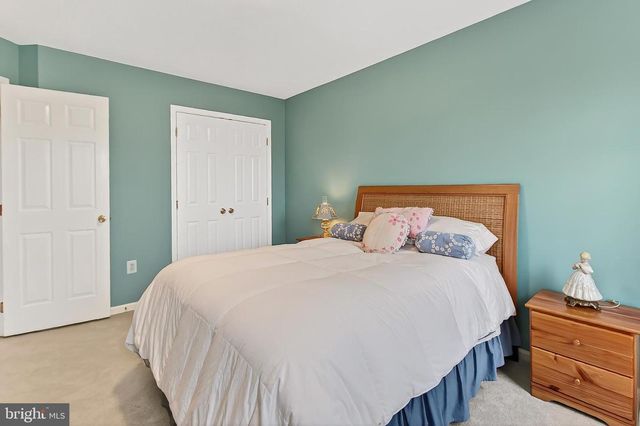 7736 WHITE WILLOW CT, Springfield, VA 22153