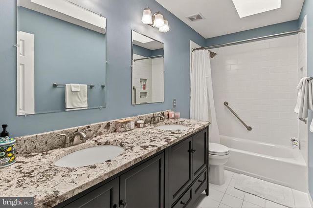 7736 WHITE WILLOW CT, Springfield, VA 22153