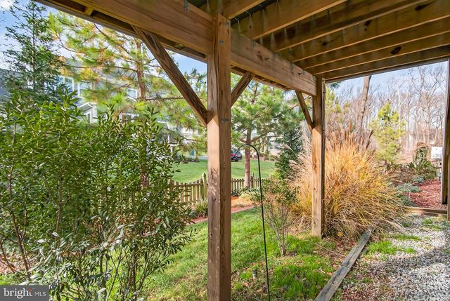 7736 WHITE WILLOW CT, Springfield, VA 22153