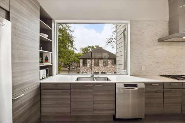 1808 Palm Street, Houston, TX 77004