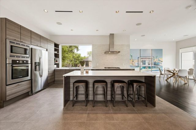 1808 Palm Street, Houston, TX 77004