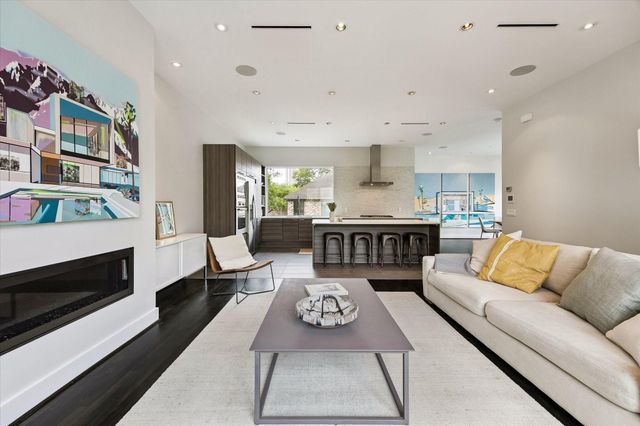 1808 Palm Street, Houston, TX 77004