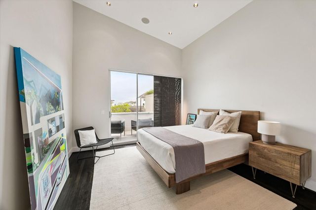 1808 Palm Street, Houston, TX 77004