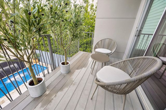 1808 Palm Street, Houston, TX 77004