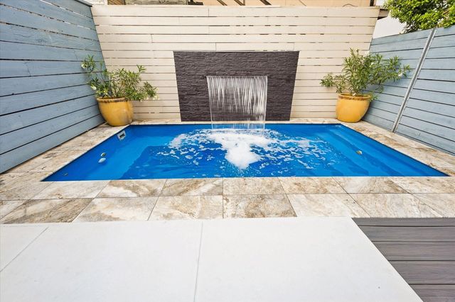 1808 Palm Street, Houston, TX 77004