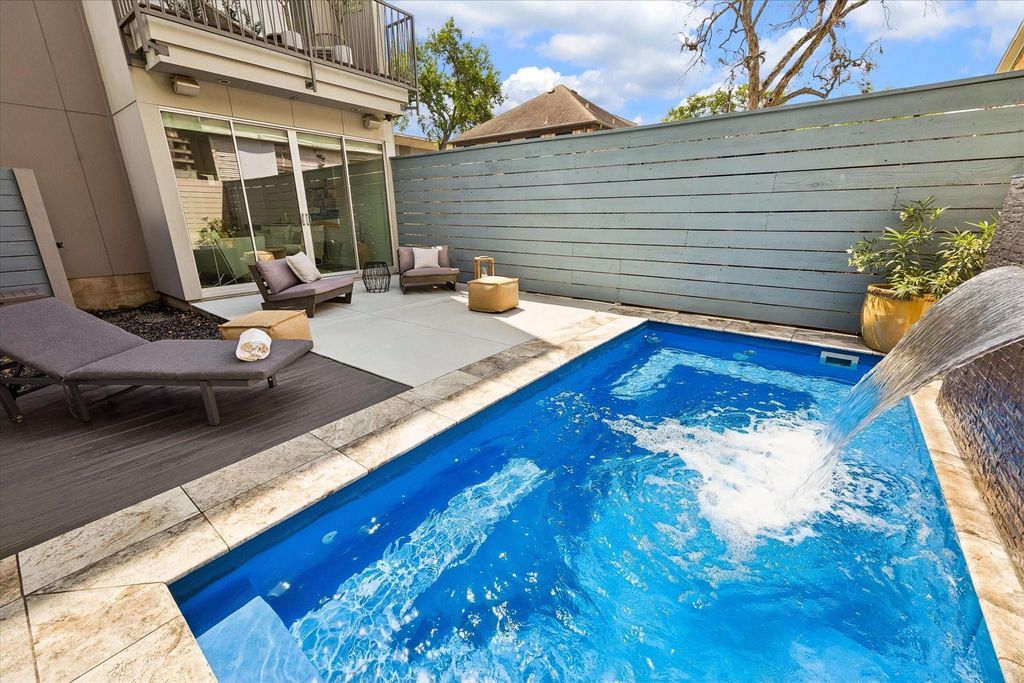 1808 Palm Street, Houston, TX 77004