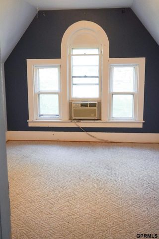 571 N 3rd Street, Tecumseh, NE 68450