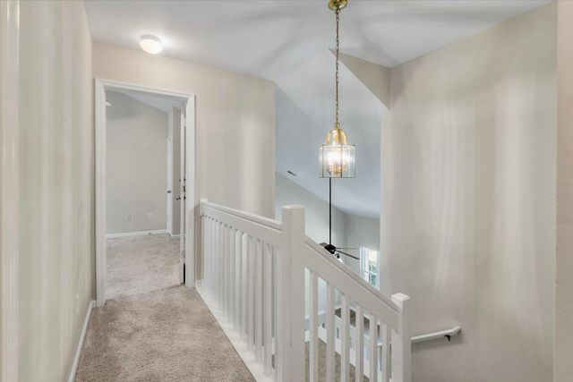 7900 Shadow Oak Drive, North Charleston, SC 29406