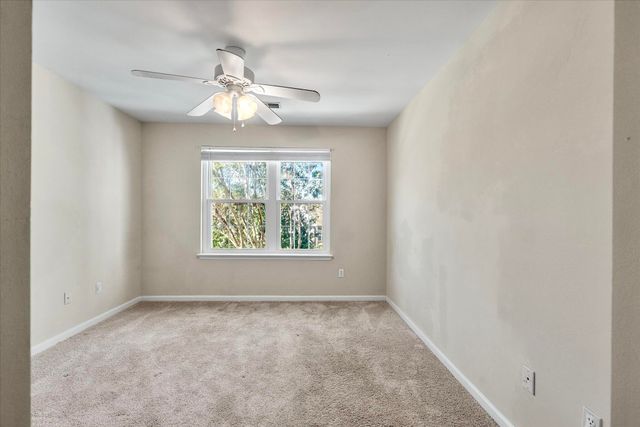 7900 Shadow Oak Drive, North Charleston, SC 29406