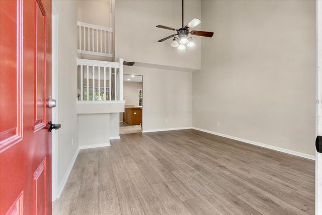 7900 Shadow Oak Drive, North Charleston, SC 29406