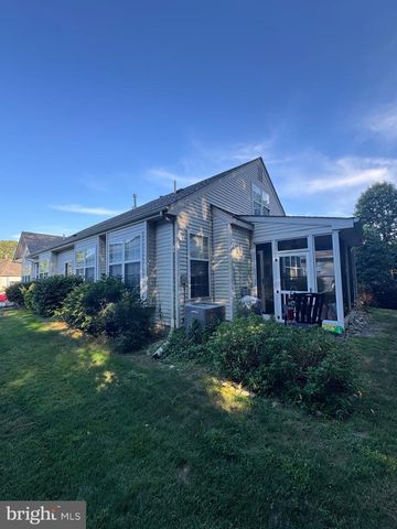 89 WARWICK WAY, Southampton, NJ 08088