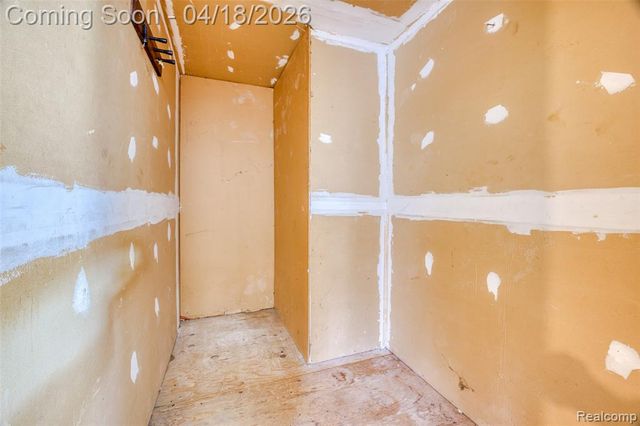 35740 Beverly Road, Romulus, MI 48174