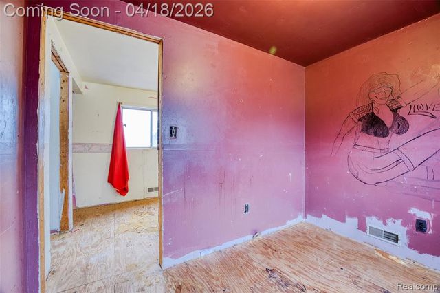 35740 Beverly Road, Romulus, MI 48174