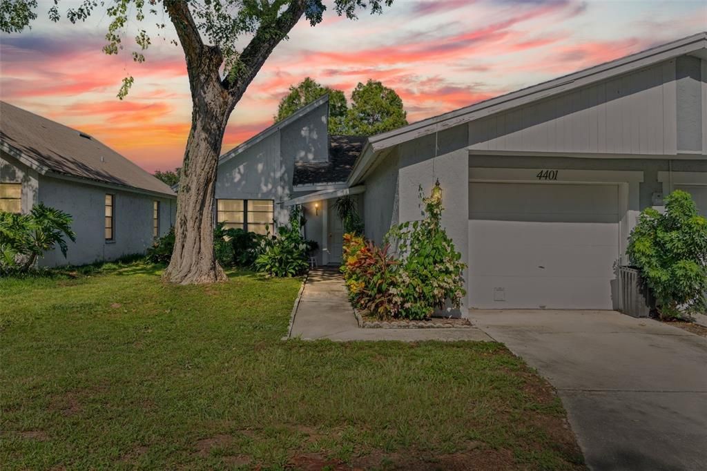 4401 RIDGELINE CIRCLE, Tampa, FL 33624