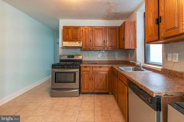 1250 S 15TH ST, Philadelphia, PA 19146