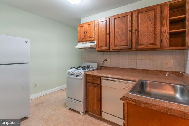 1250 S 15TH ST, Philadelphia, PA 19146
