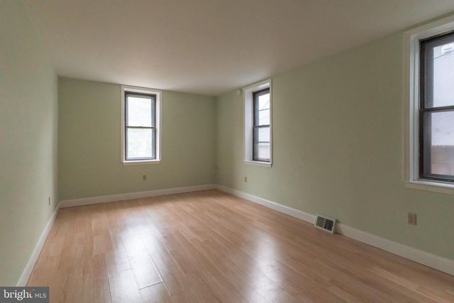 1250 S 15TH ST, Philadelphia, PA 19146