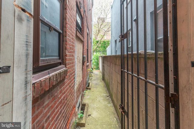 1250 S 15TH ST, Philadelphia, PA 19146
