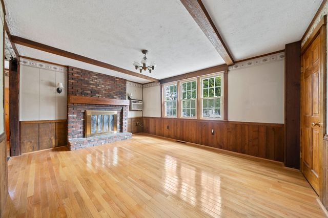 109 West Water St, Rockland, MA 02370