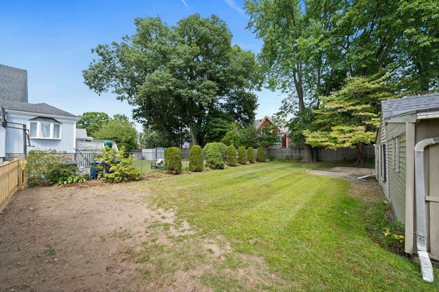 109 West Water St, Rockland, MA 02370