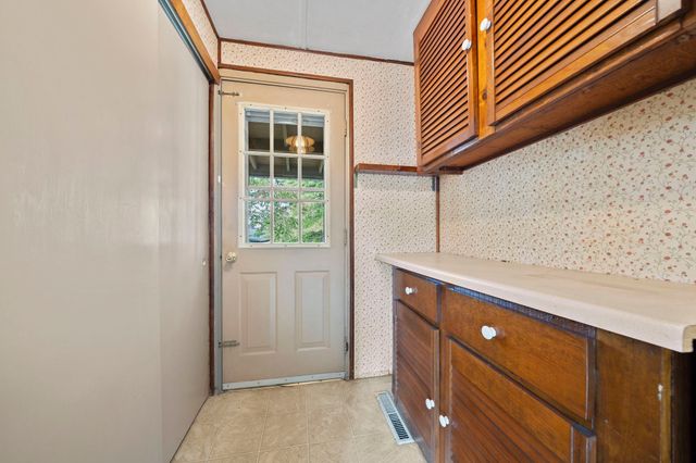 109 West Water St, Rockland, MA 02370