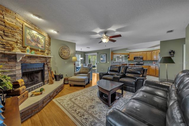 15241 SHADY LANE, Tavares, FL 32778