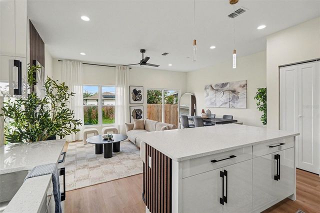 3601 N 52ND STREET 1, Tampa, FL 33619