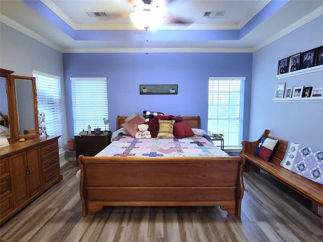 18402 Spinner Court Drive, Humble, TX 77346