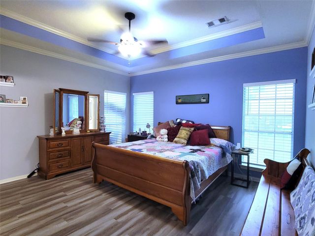 18402 Spinner Court Drive, Humble, TX 77346