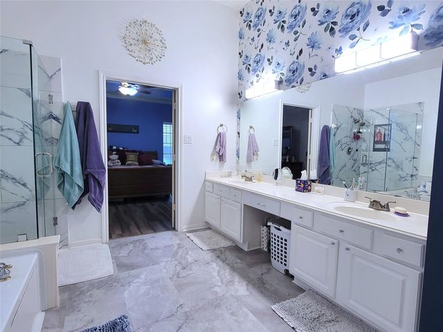 18402 Spinner Court Drive, Humble, TX 77346