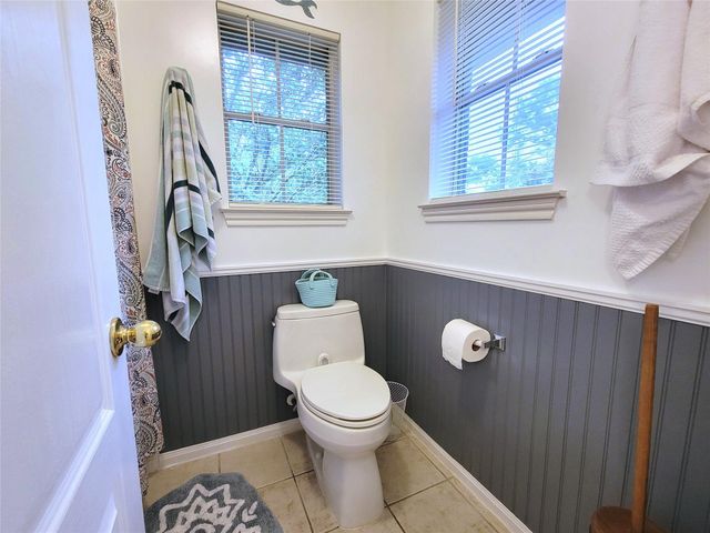 18402 Spinner Court Drive, Humble, TX 77346