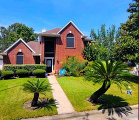 18402 Spinner Court Drive, Humble, TX 77346