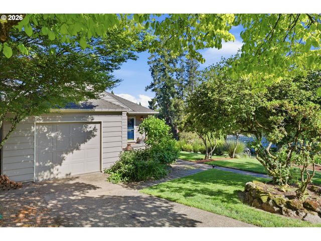 7158 Sw 4TH Ave, Portland, OR 97219