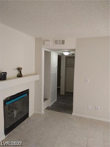 1608 North Torrey Pines Drive 103, Las Vegas, NV 89108