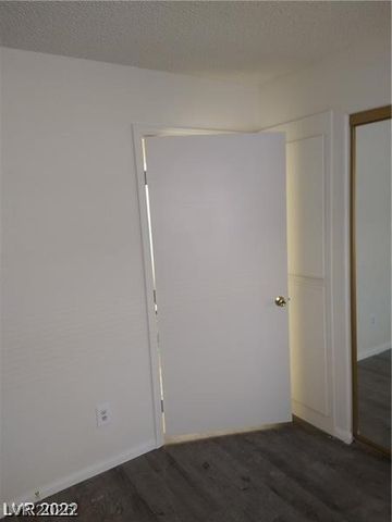 1608 North Torrey Pines Drive 103, Las Vegas, NV 89108