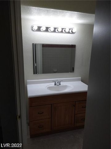 1608 North Torrey Pines Drive 103, Las Vegas, NV 89108