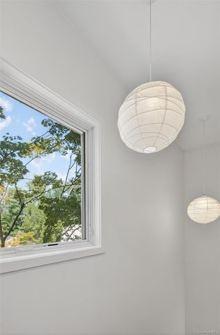 6 Glenwood Avenue, Poughkeepsie, NY 12603