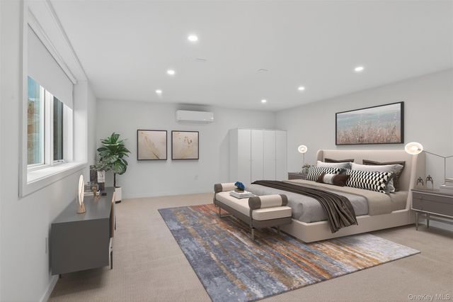 6 Glenwood Avenue, Poughkeepsie, NY 12603